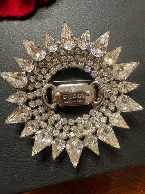 Gucci reworked Crystal Sunburst Brooch in Clear and Silver Tones
